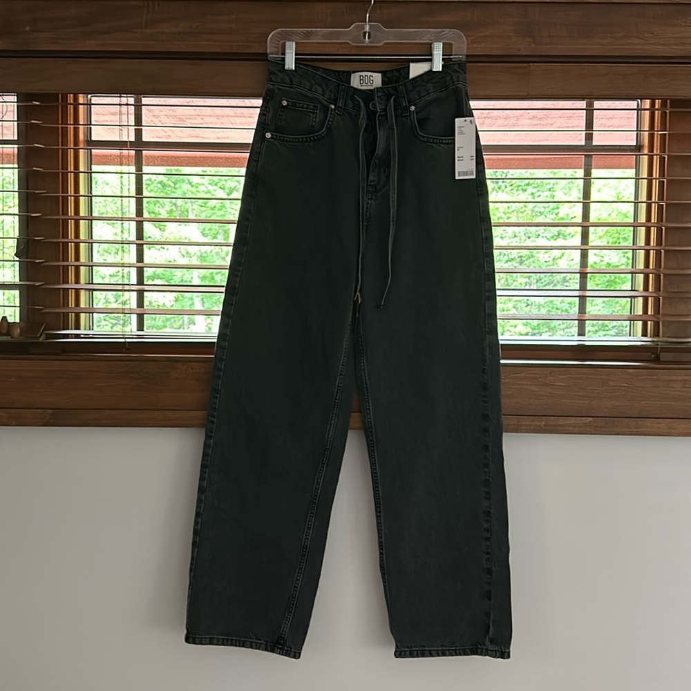 BDG URBAN OUTFITTERS JEANS